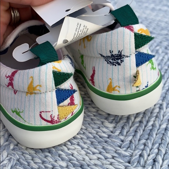 Baby Gap shoes - Picture 2 of 7